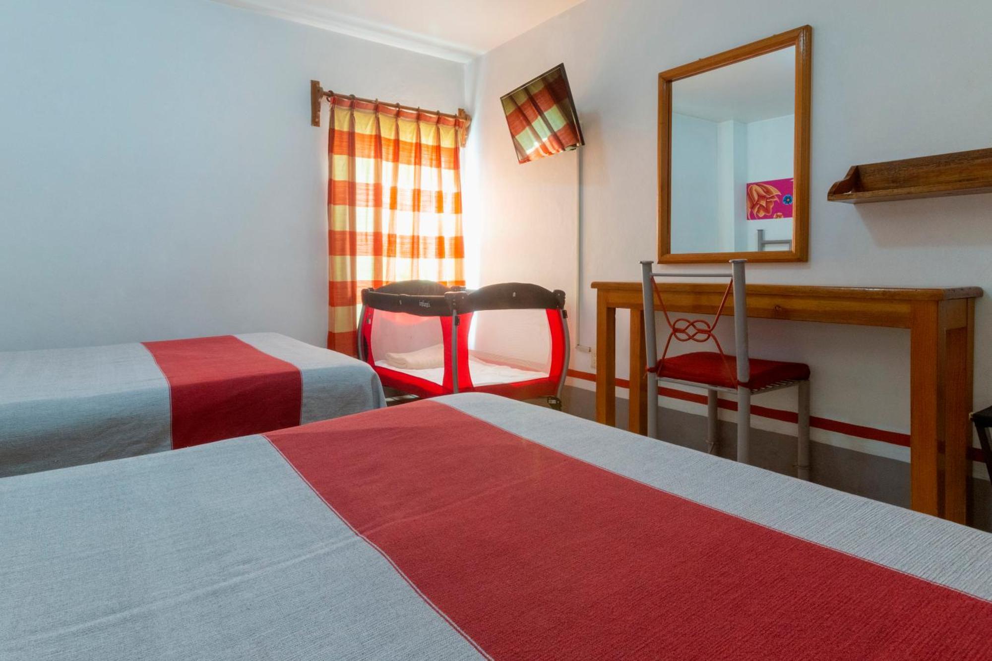 Hotel Posada El Cid Oaxaca Екстериор снимка