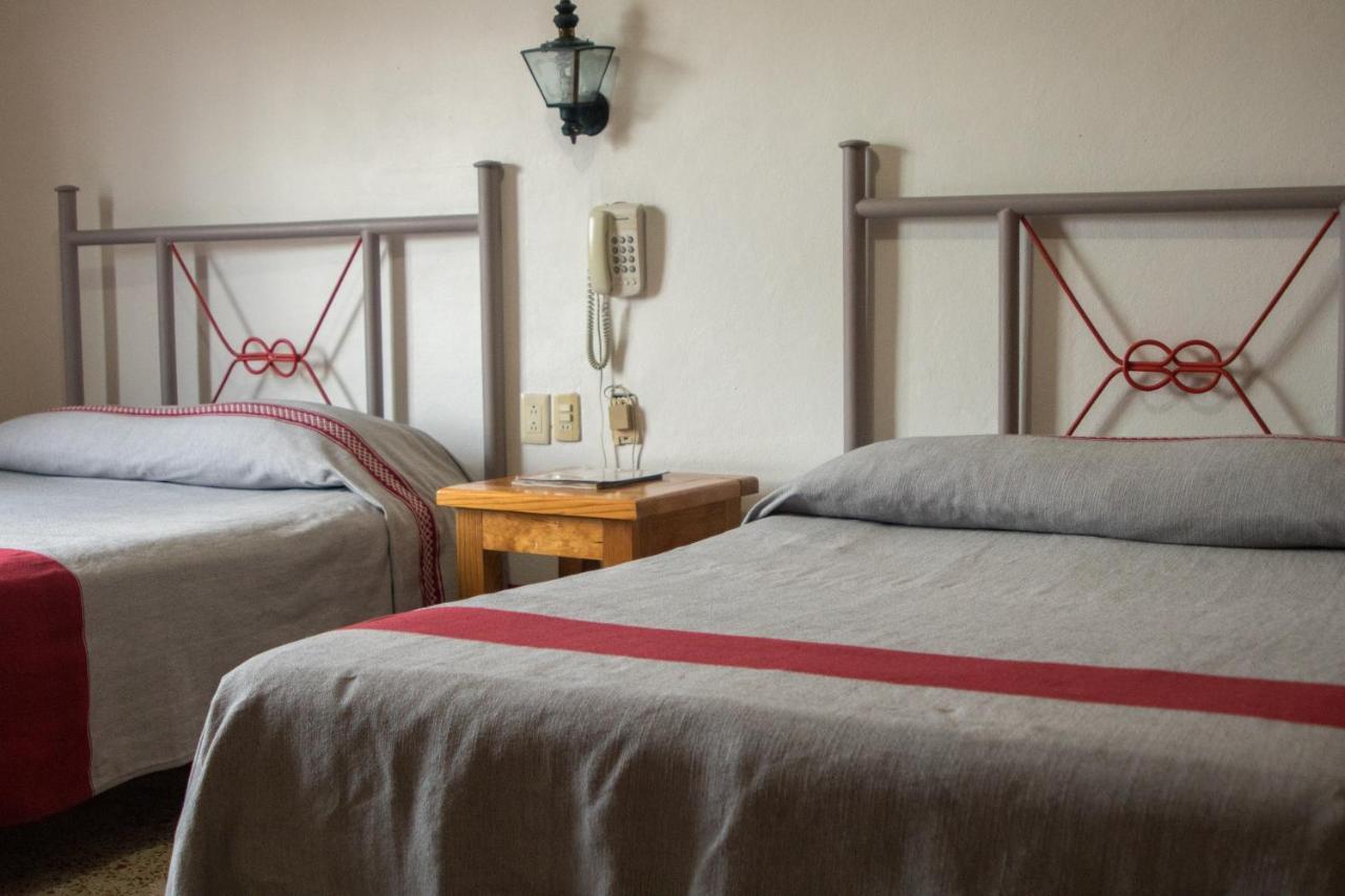 Hotel Posada El Cid Oaxaca Екстериор снимка